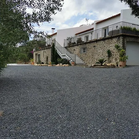 Apartment Dependance Dans Mas Traditionnel Avec Piscine